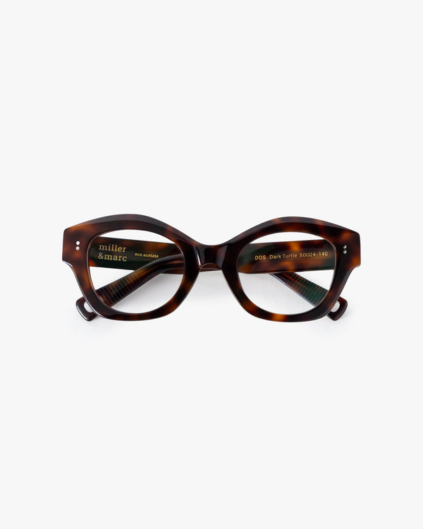 Dos-graduadas-Dark-turtle_01