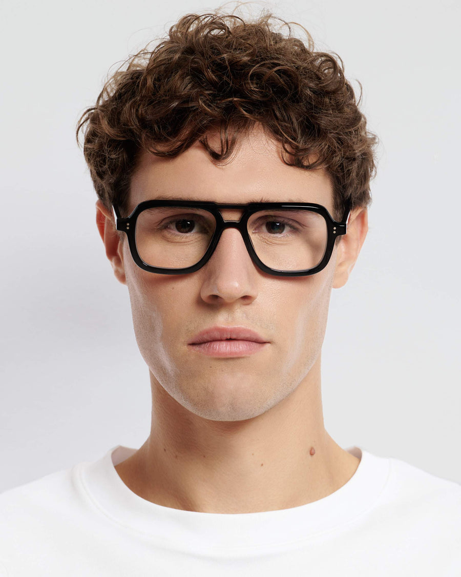 Tres-graduadas-Black-01