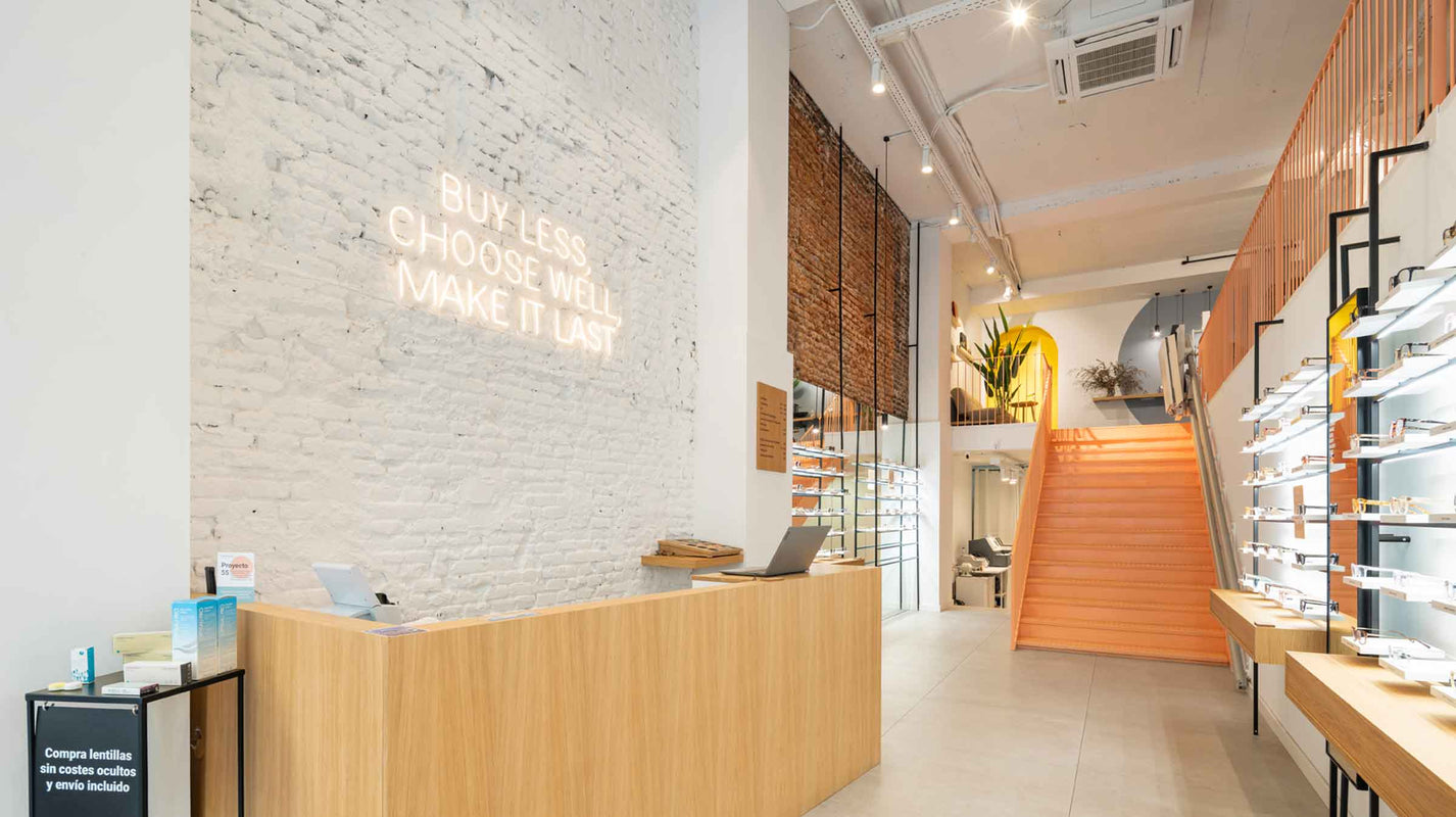 Optical store in L'Eixample