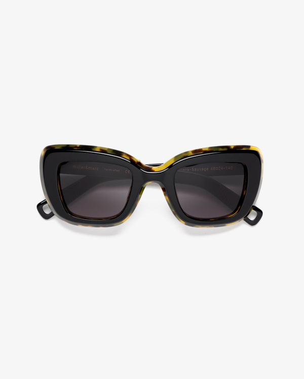 dieciseis-sol-black-sauvage-01