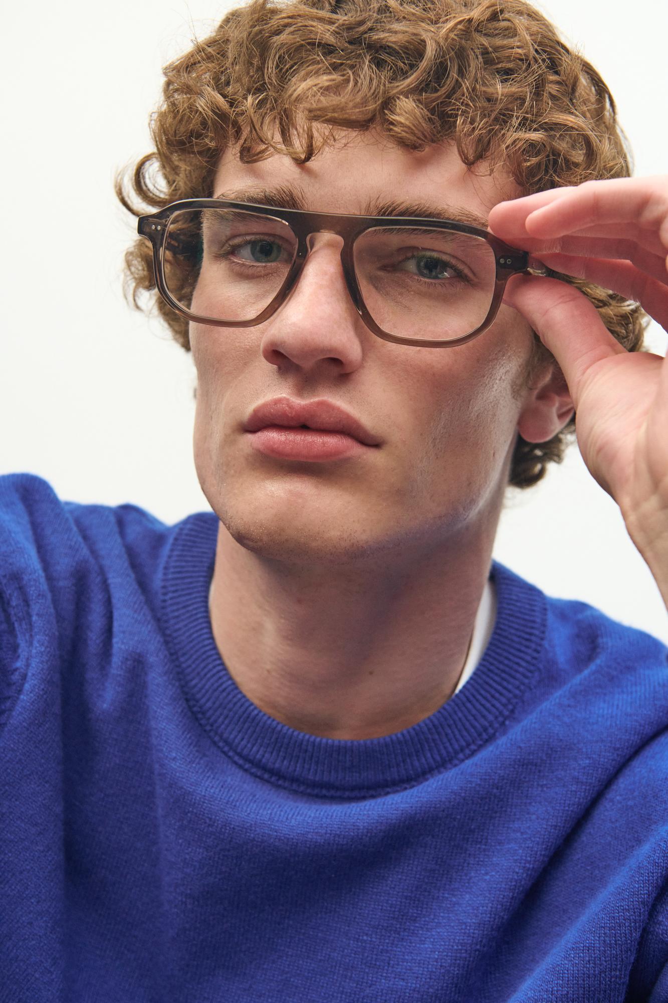 Alfred-graduada-dark-khaki-09_resultado