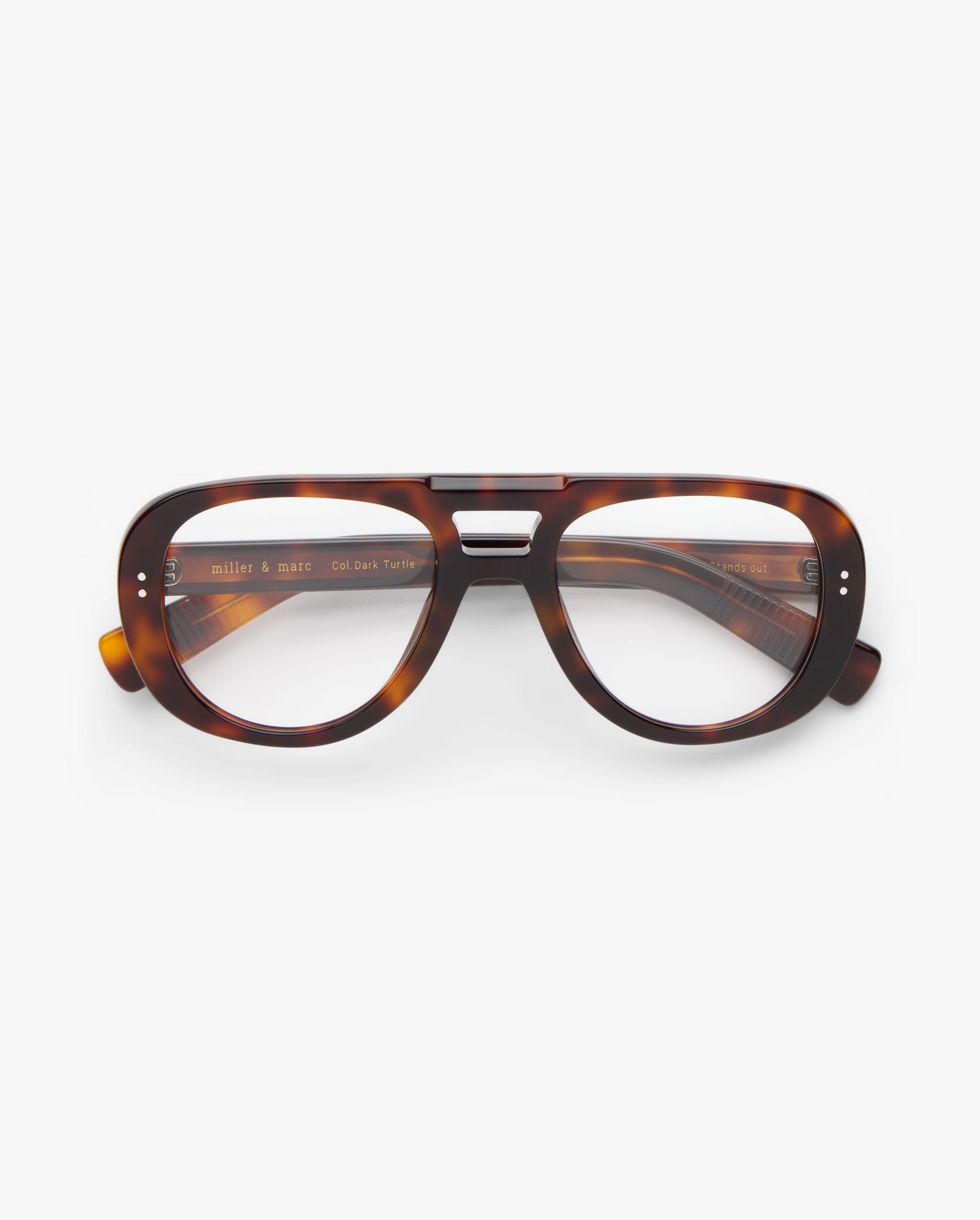 Cameron-graduadas-dark-turtle_01