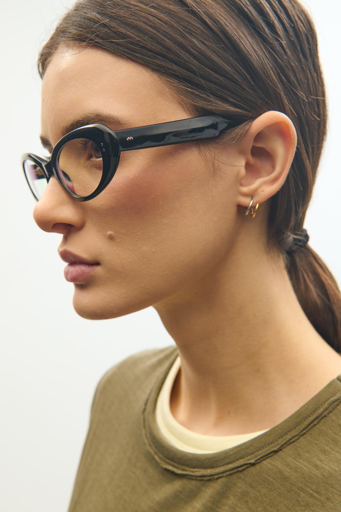 Lisa-graduada-black-06_resultado