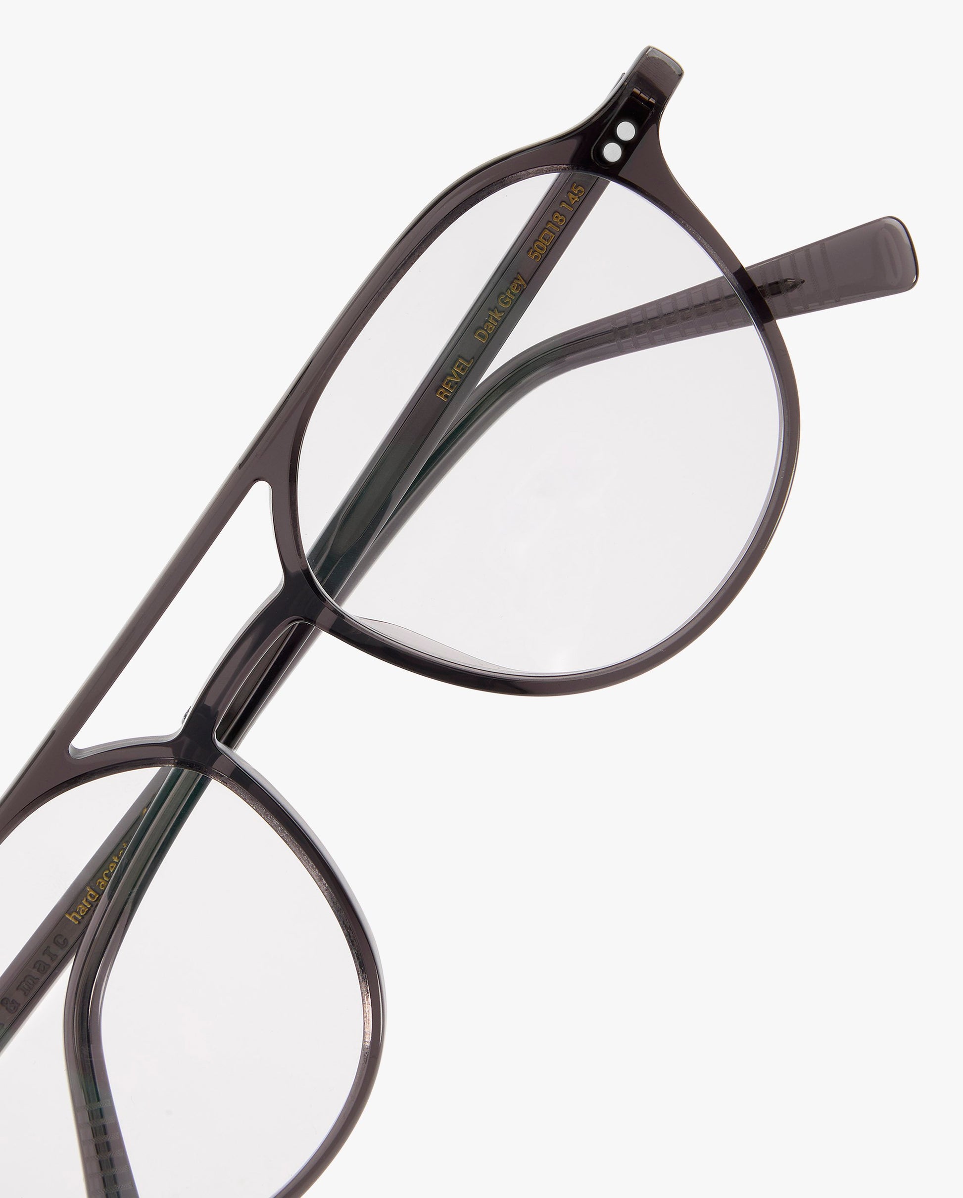 Revel-graduadas-dark-grey-02