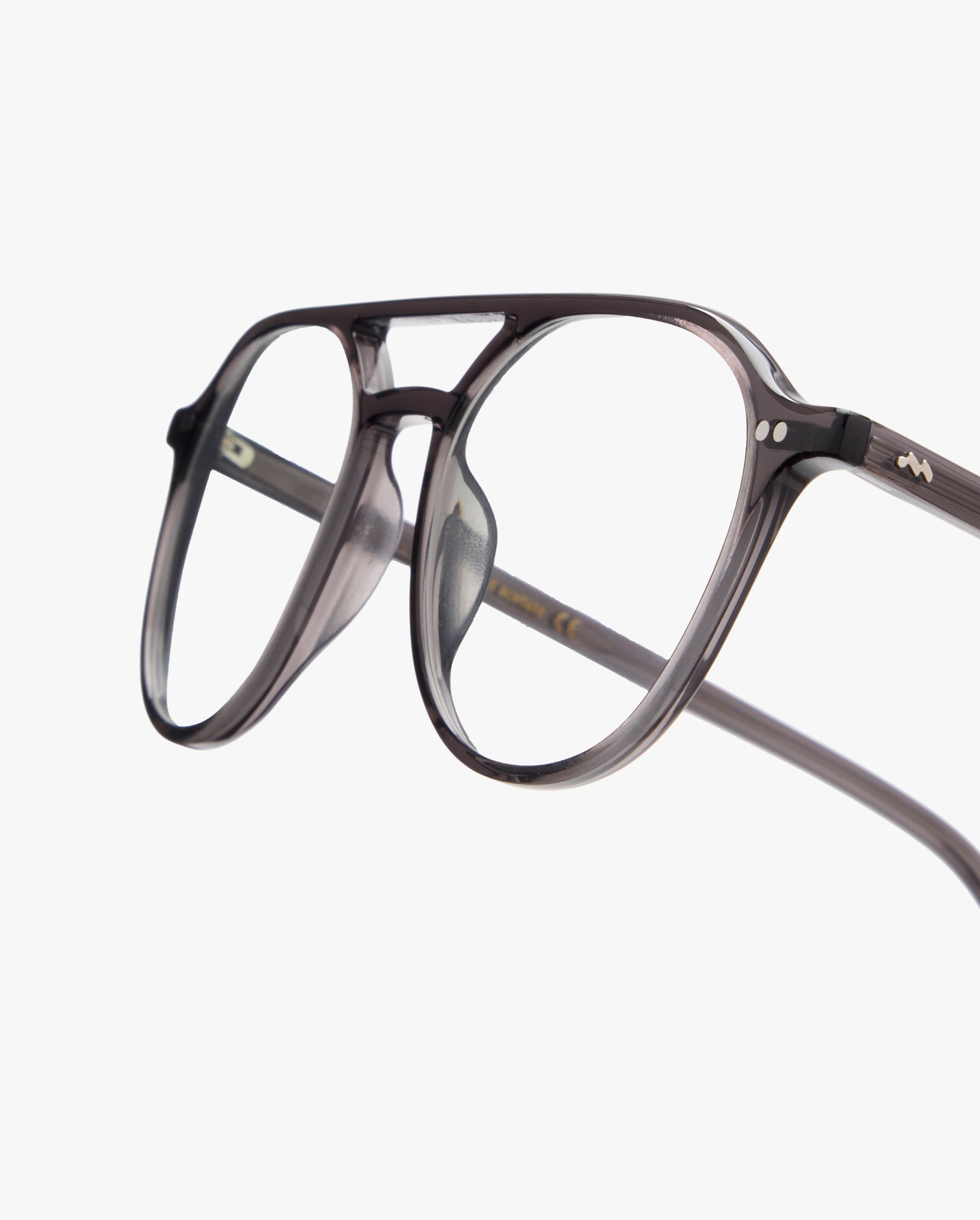 Revel-graduadas-dark-grey-03