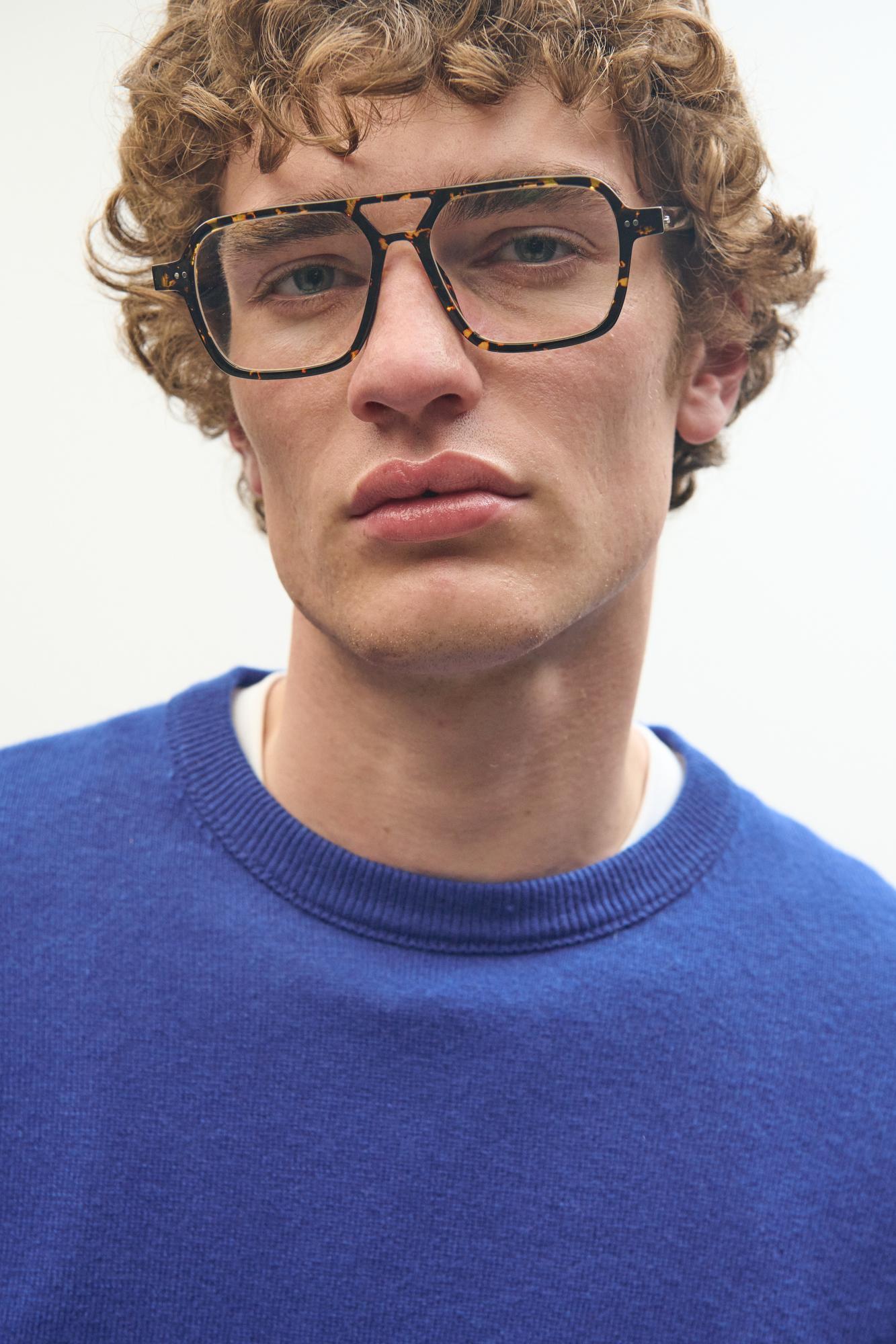 Sasha-graduada-dark-carey-05_resultado