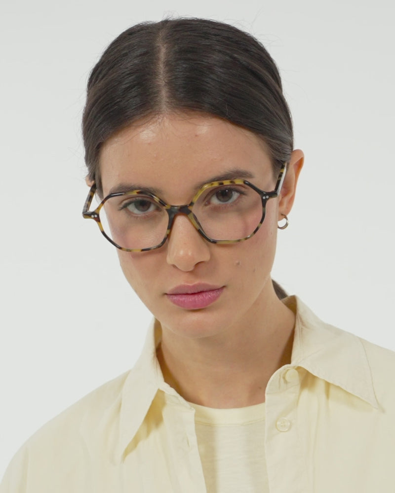 Ella-graduada-sauvage-09