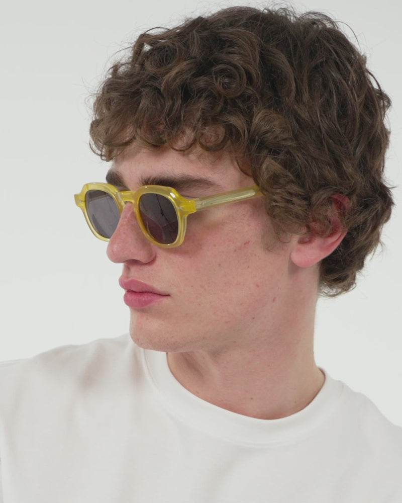 William-sol-lemon-honey-09